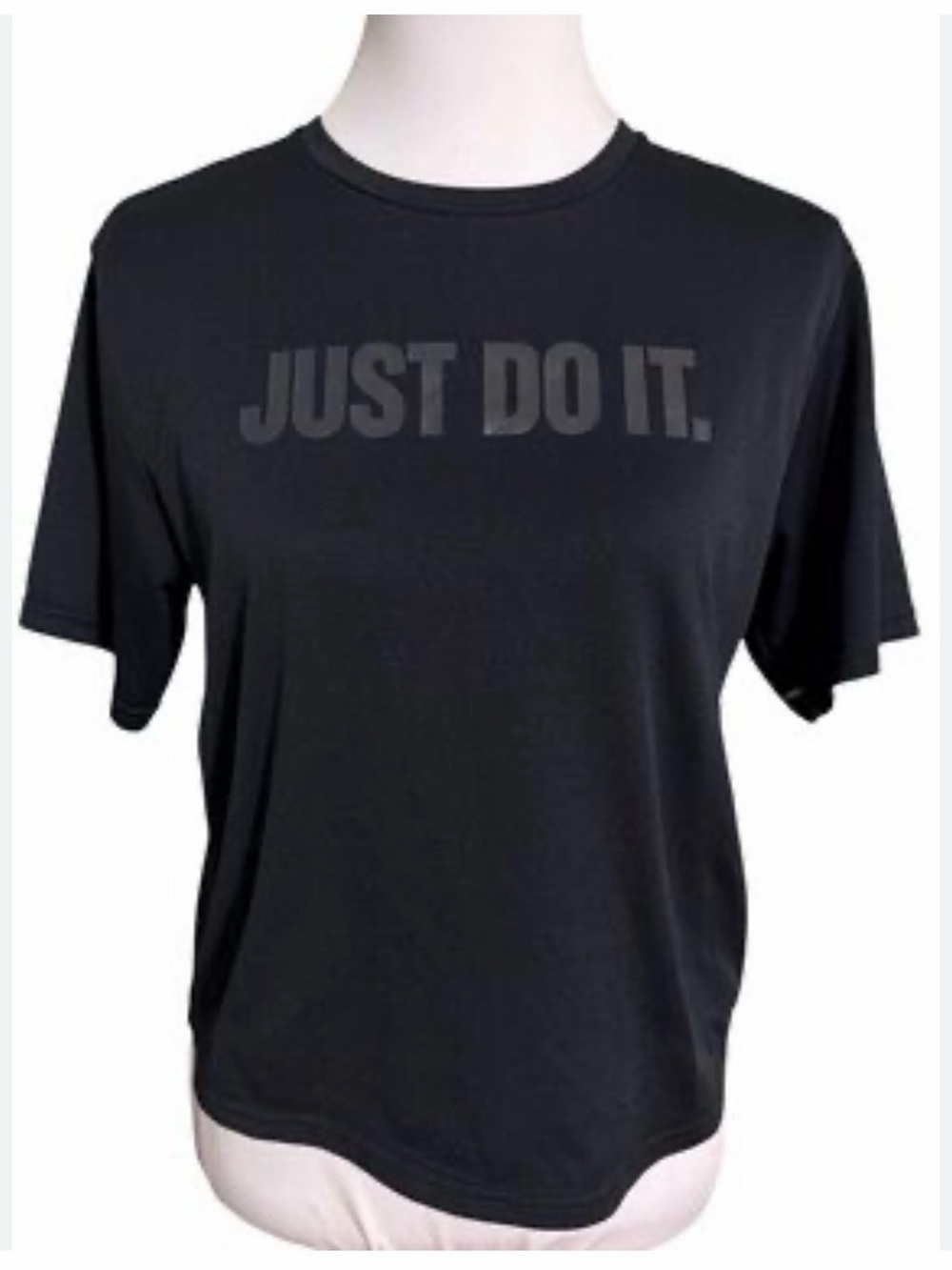 Women’s Nike Dri-Fit Black on Black “Just Do It”  Split Tail Mesh Top Size med